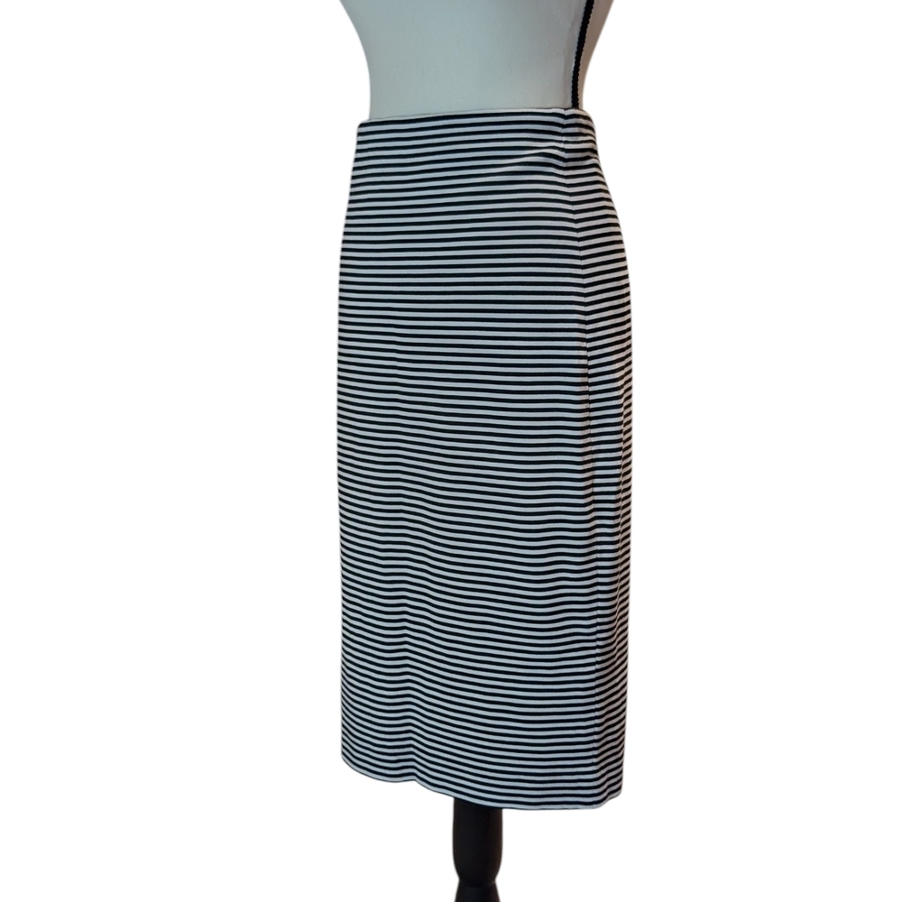 Banana Republic Classic Black and White Striped Skirt - Picture 2 of 5